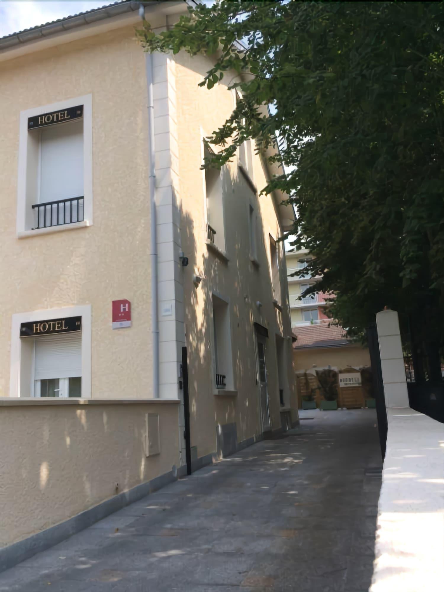 Hotel Rythme Saint-Cloud Buitenkant foto