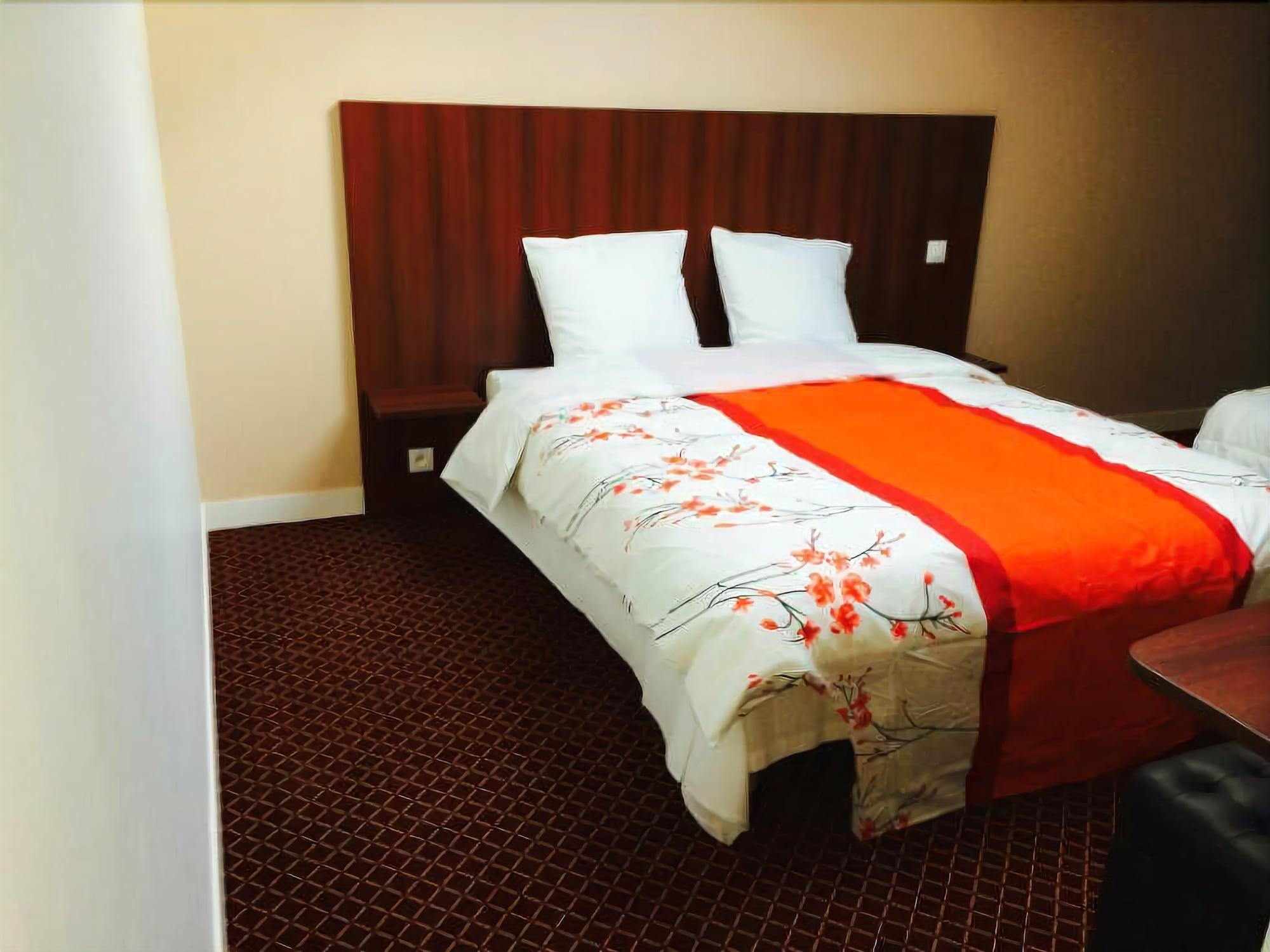 Hotel Rythme Saint-Cloud Buitenkant foto